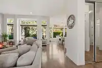 16329 61A AVENUE - thumbnail 9