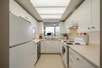 507 10899 UNIVERSITY DRIVE - thumbnail 3