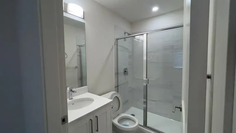 4 1419 MCCALLUM ROAD - photo 3 of 7