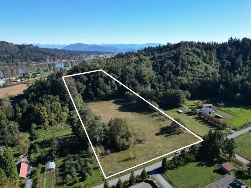 8410 BRADNER ROAD - photo 2 of 14