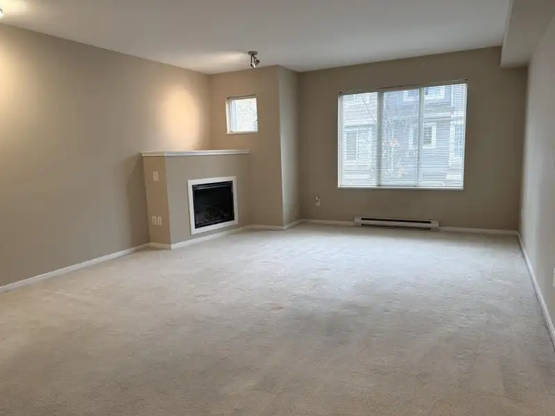 49 15155 62A AVENUE - photo 2 of 40