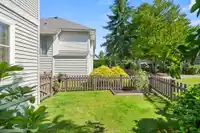 51 6465 184A STREET - thumbnail 35