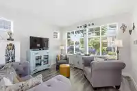 5666 149A STREET - thumbnail 5