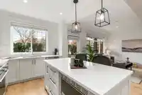 6 8425 VENTURE WAY - thumbnail 9