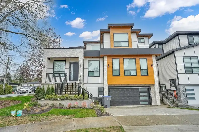 17246 59 AVENUE - photo 1 of 35