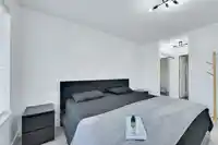 10 13864 HYLAND ROAD - thumbnail 24