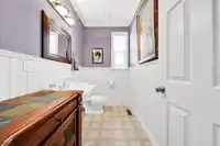 6081 164A STREET - thumbnail 11