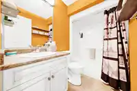 6081 164A STREET - thumbnail 23
