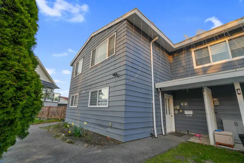 6314 SORREL PLACE - photo 2 of 31