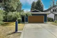 15584 98 AVENUE - thumbnail 1