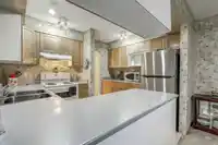 15584 98 AVENUE - thumbnail 11
