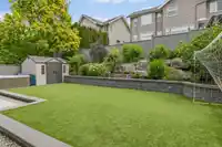 6084 163 STREET - thumbnail 4