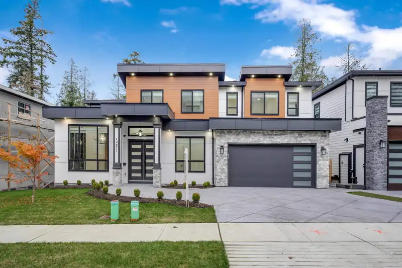 12671 106A AVENUE - photo 1 of 1