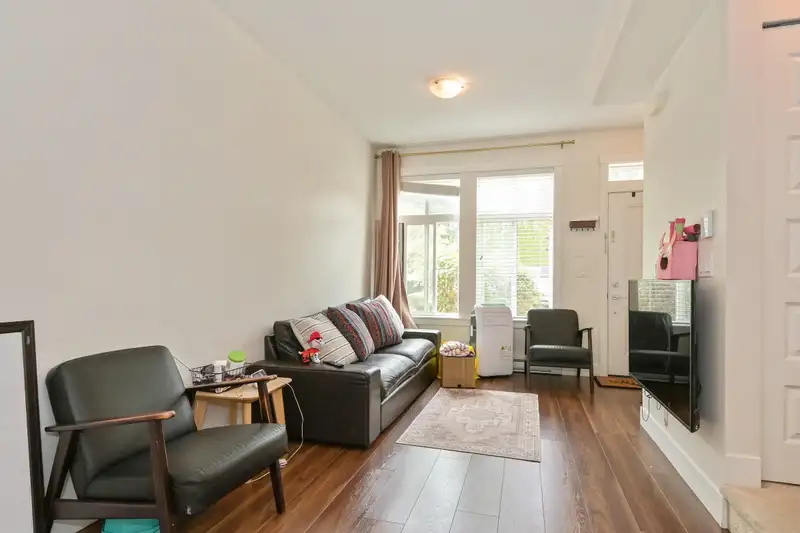 24 14433 60 AVENUE - photo 4 of 24