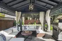 8536 142A STREET - thumbnail 33