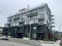 303 15739 FRASER HIGHWAY - thumbnail 1