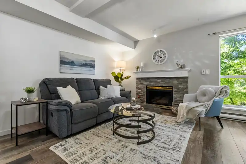 202 14980 101A AVENUE - photo 2 of 36
