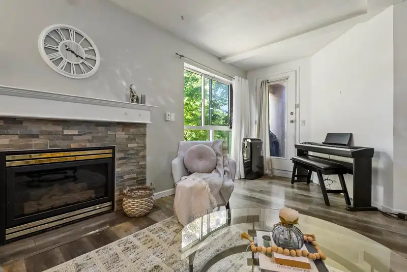 202 14980 101A AVENUE - photo 3 of 36
