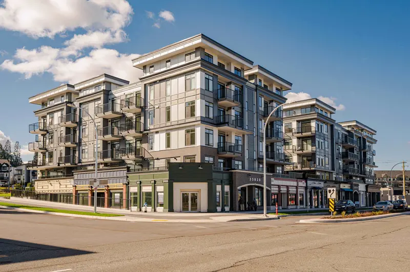 306 33820 SOUTH FRASER WAY - photo 1 of 25