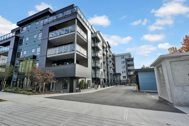 419 33886 PINE STREET - photo 2 of 25