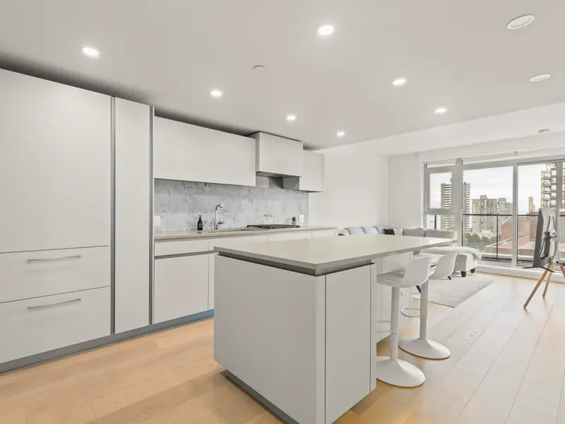 1104 889 PACIFIC STREET - photo 3 of 25