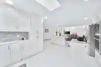 14339 74A AVENUE - thumbnail 9