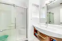 17 8555 KING GEORGE HIGHWAY - thumbnail 19