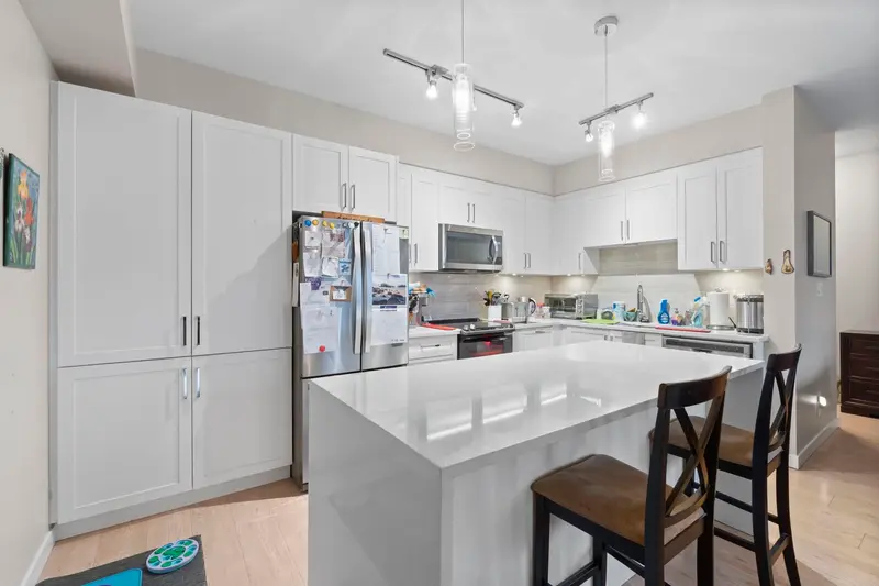 D414 20211 66 AVENUE - photo 3 of 25