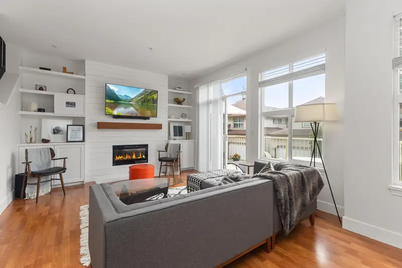 89 35287 OLD YALE ROAD - photo 1 of 25