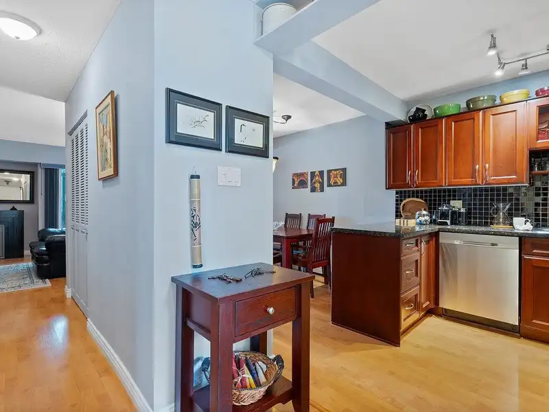 99 13796 CENTRAL AVENUE - photo 2 of 40