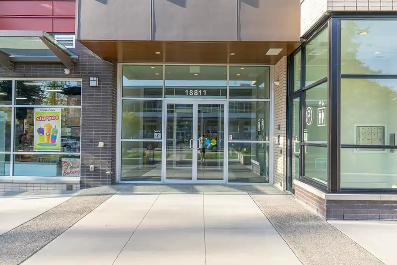 101 18811 72 AVENUE - photo 4 of 33