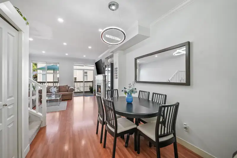 30 8383 159 STREET - photo 4 of 38