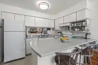 2 13969 70 AVENUE - thumbnail 11