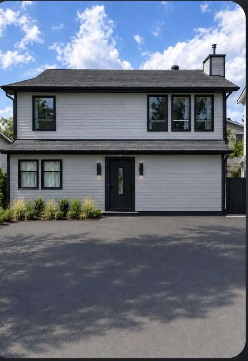 12809 114 AVENUE - photo 1 of 2