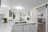 13 16318 82 AVENUE - thumbnail 2