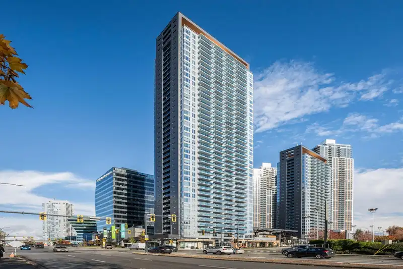 1610 13615 FRASER HIGHWAY - photo 1 of 28