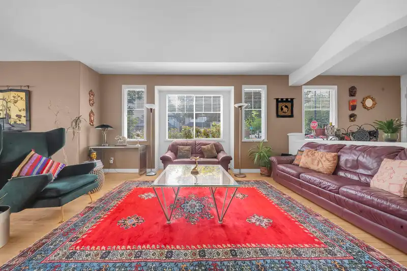 7508 146 STREET - photo 2 of 25