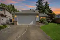 6982 128A STREET - thumbnail 2