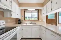 17058 HEREFORD PLACE - thumbnail 7