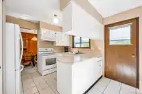 17058 HEREFORD PLACE - thumbnail 10