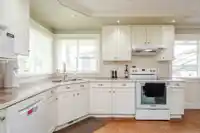 5684 146A STREET - thumbnail 19