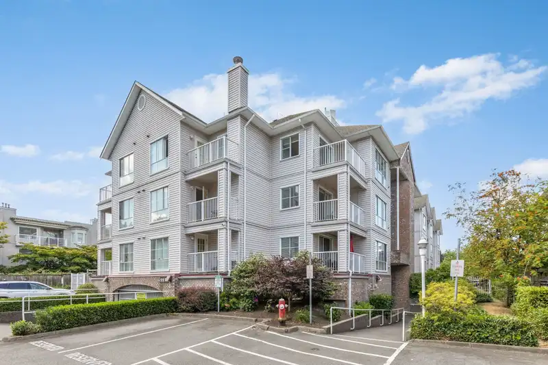 202 9951 152 STREET - photo 1 of 22