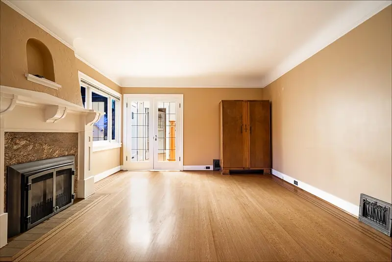 310 ASH STREET - photo 4 of 25