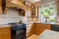 16679 57A AVENUE - thumbnail 10