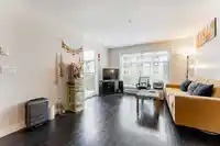 304 13555 GATEWAY DRIVE - thumbnail 13