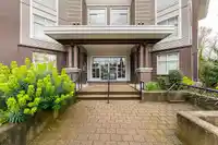 304 13555 GATEWAY DRIVE - thumbnail 3