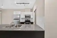 222 13733 107A AVENUE - thumbnail 7