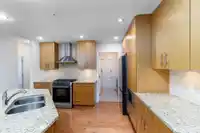 207 16477 64 AVENUE - thumbnail 11