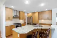 207 16477 64 AVENUE - thumbnail 9