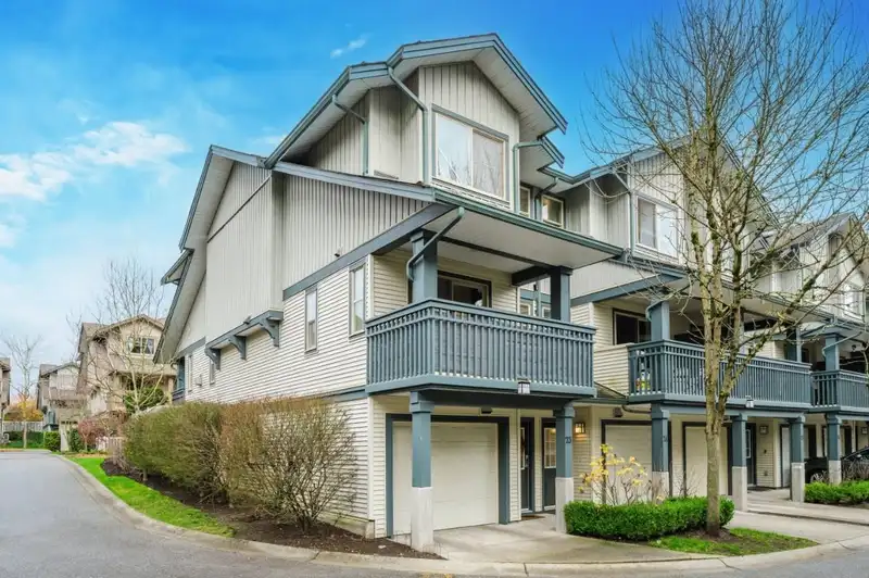 23 19250 65 AVENUE - photo 1 of 38